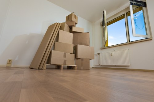 Moving truck service in Finchley for home and business relocations