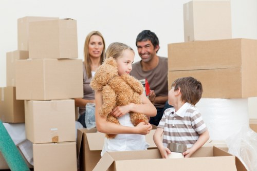 Local removals support for flats and homes in Finchley